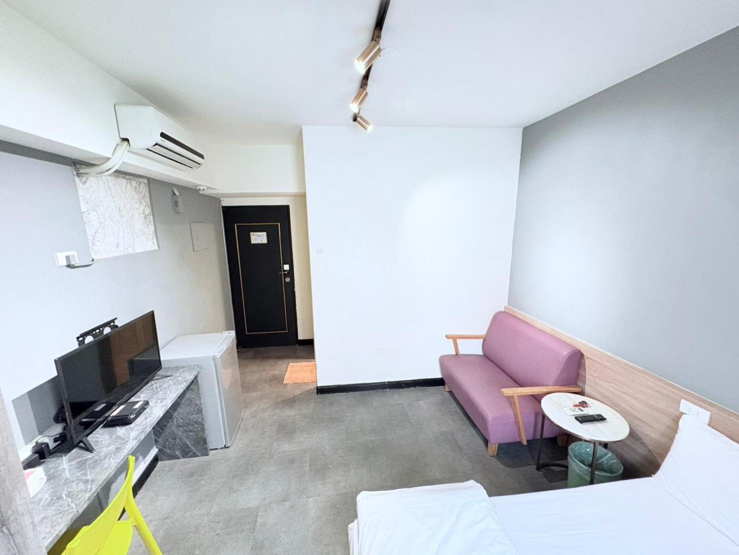 Fengjia Gift Box Homestay Taichung Exterior photo